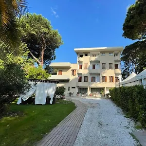 *** Hotel La Tavernetta Dei Ronchi Italia
